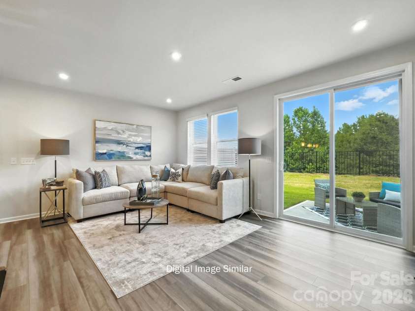 6022 Mallow Crossing Lane, Charlotte, NC 28213.  MLS# CAR4344705, YatesRealty ID 13341. 