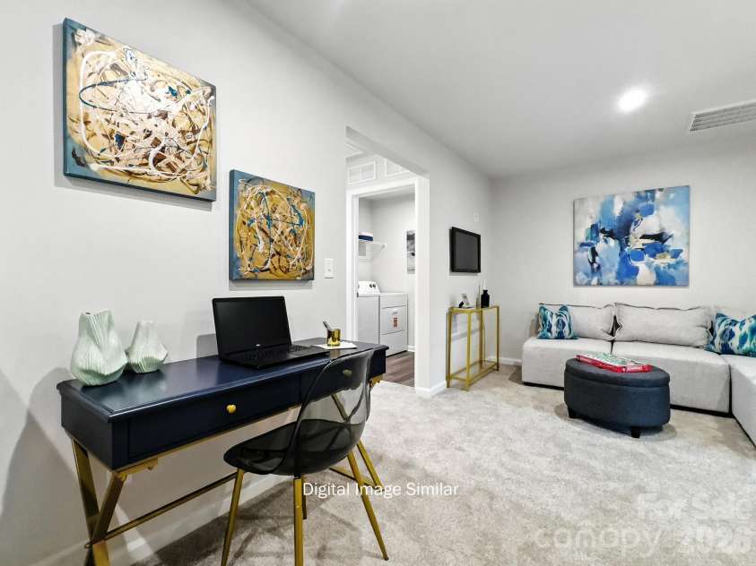 6022 Mallow Crossing Lane, Charlotte, NC 28213.  MLS# CAR4344705, YatesRealty ID 13341. 