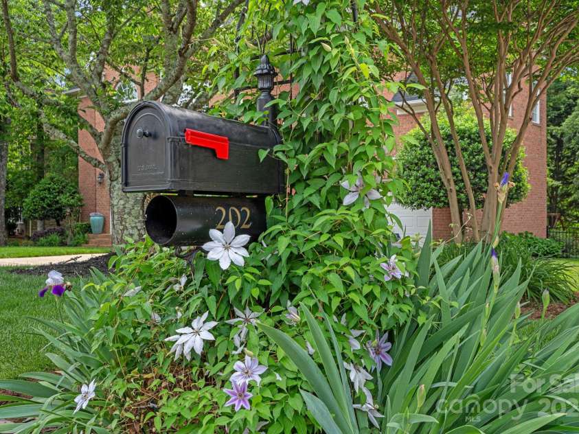 202 Whitmyre Court, Fort Mill, SC 29715.  MLS# CAR4251469, YatesRealty ID 13342. 202 Whitmyre Court