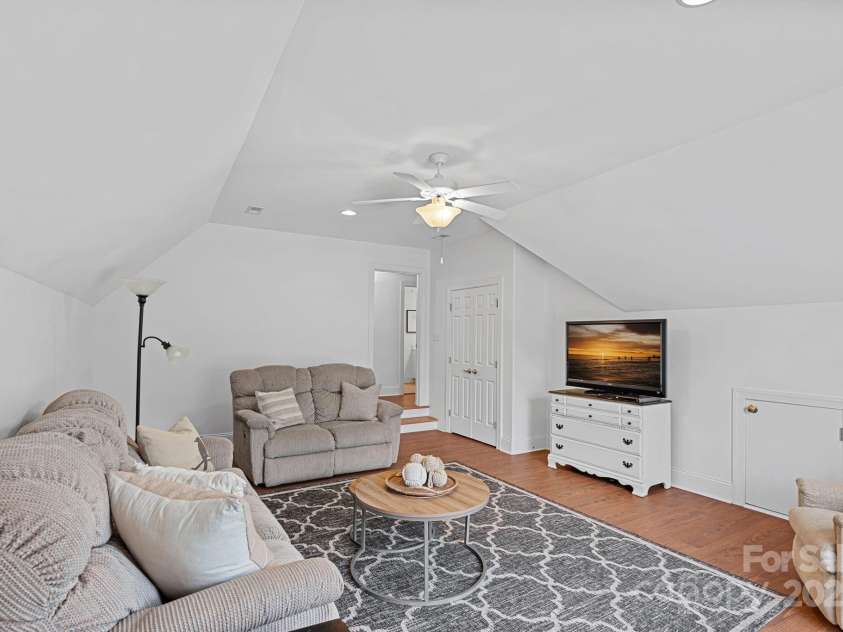 202 Whitmyre Court, Fort Mill, SC 29715.  MLS# CAR4251469, YatesRealty ID 13342. 