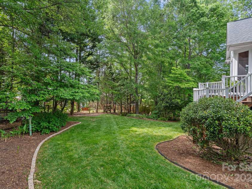 202 Whitmyre Court, Fort Mill, SC 29715.  MLS# CAR4251469, YatesRealty ID 13342. Lush lawn