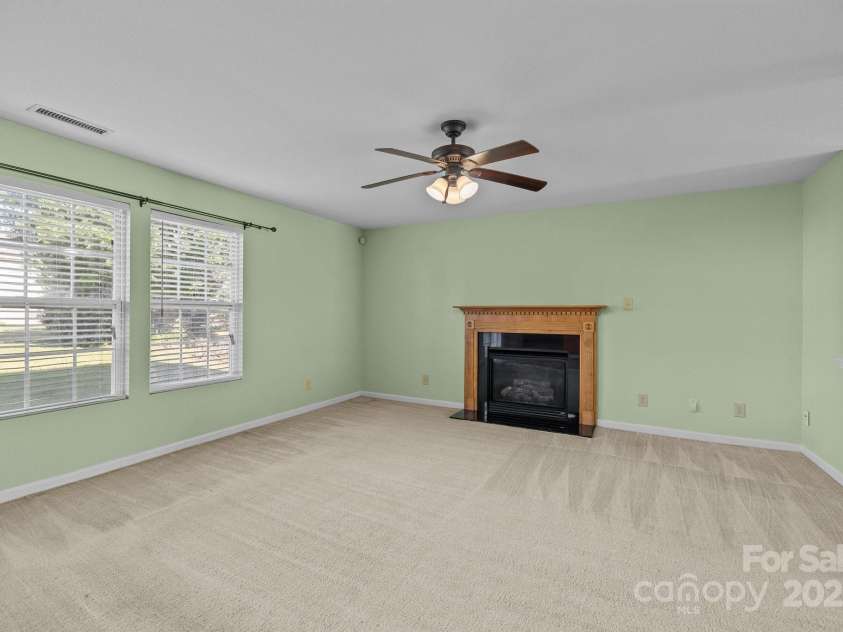 12724 Frank Wiley Lane, Charlotte, NC 28278.  MLS# CAR4255501, YatesRealty ID 13344. 