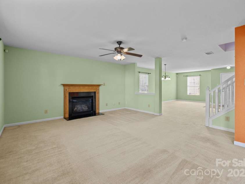 12724 Frank Wiley Lane, Charlotte, NC 28278.  MLS# CAR4255501, YatesRealty ID 13344. 