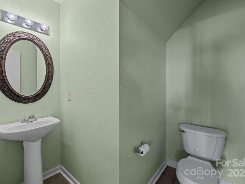 12724 Frank Wiley Lane, Charlotte, NC 28278.  MLS# CAR4255501, YatesRealty ID 13344. 