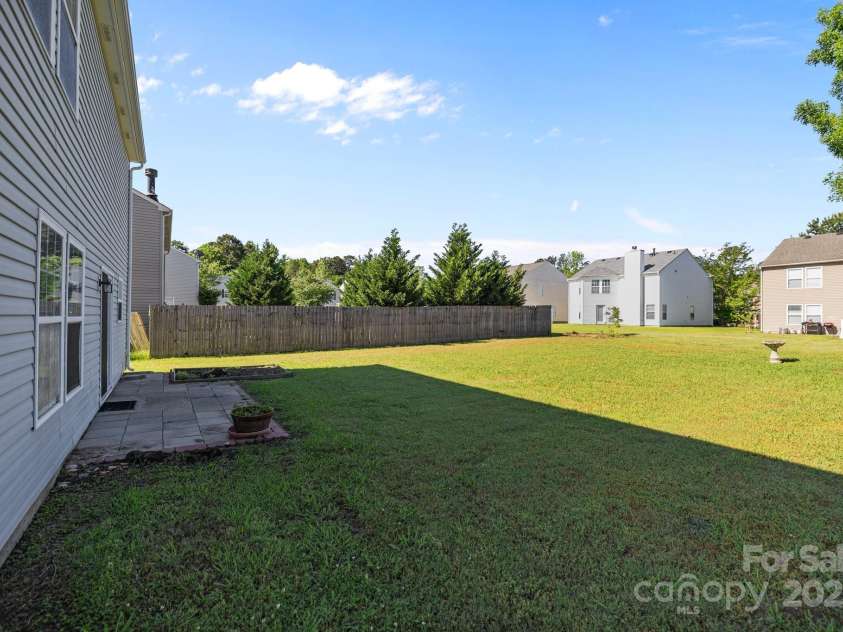 12724 Frank Wiley Lane, Charlotte, NC 28278.  MLS# CAR4255501, YatesRealty ID 13344. 