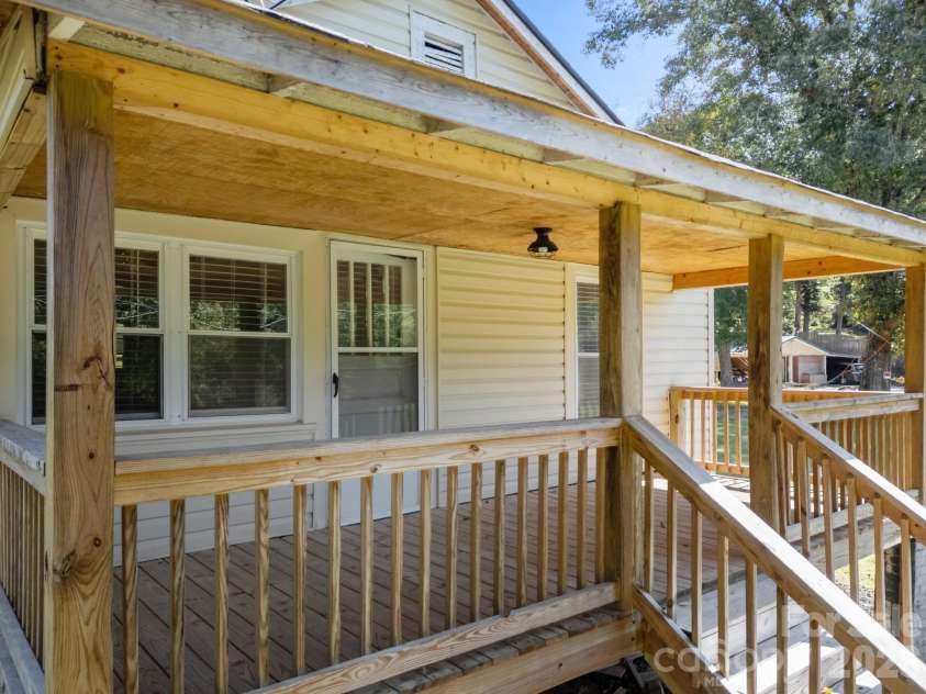 3840 Old Mocksville Road, Salisbury, NC 28144.  MLS# CAR4332032, YatesRealty ID 13344. 