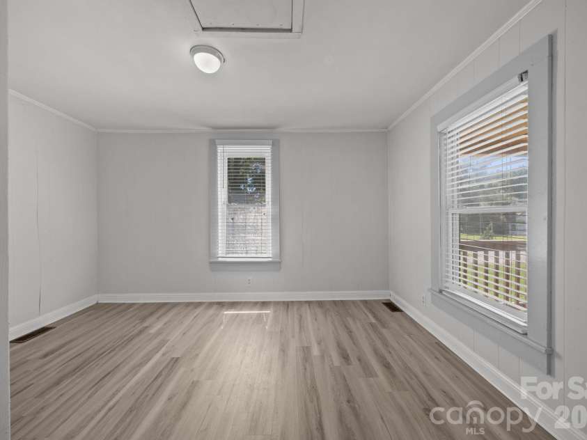 3840 Old Mocksville Road, Salisbury, NC 28144.  MLS# CAR4332032, YatesRealty ID 13344. Second bedroom