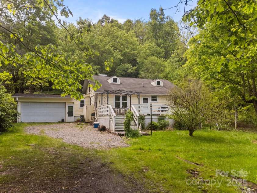 3905 NC Hwy 213 Highway, Marshall, NC 28753.  MLS# CAR4258413, YatesRealty ID 13345. 