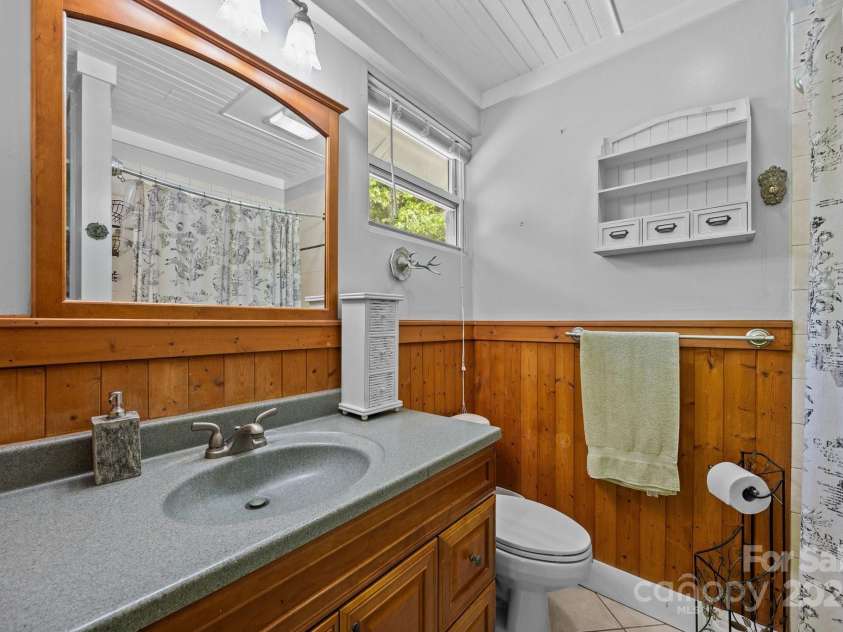 3905 NC Hwy 213 Highway, Marshall, NC 28753.  MLS# CAR4258413, YatesRealty ID 13345. 