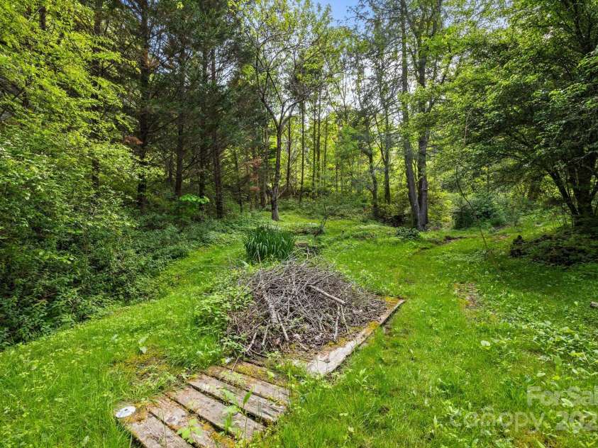 3905 NC Hwy 213 Highway, Marshall, NC 28753.  MLS# CAR4258413, YatesRealty ID 13345. 