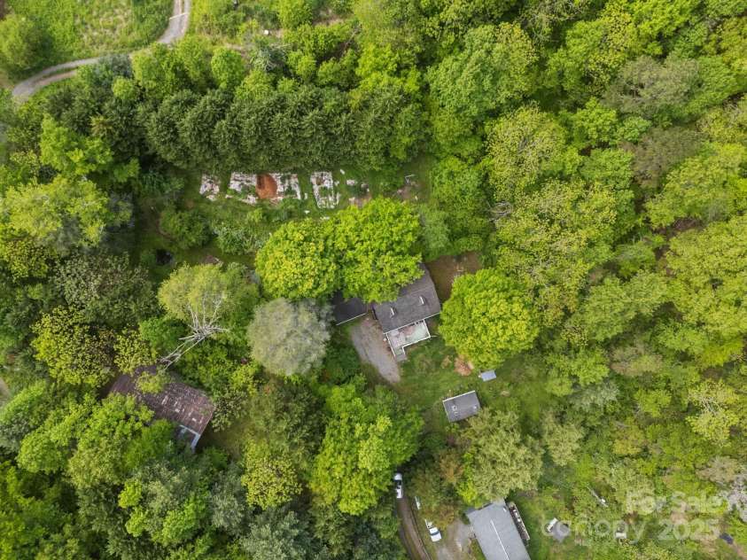 3905 NC Hwy 213 Highway, Marshall, NC 28753.  MLS# CAR4258413, YatesRealty ID 13345. 