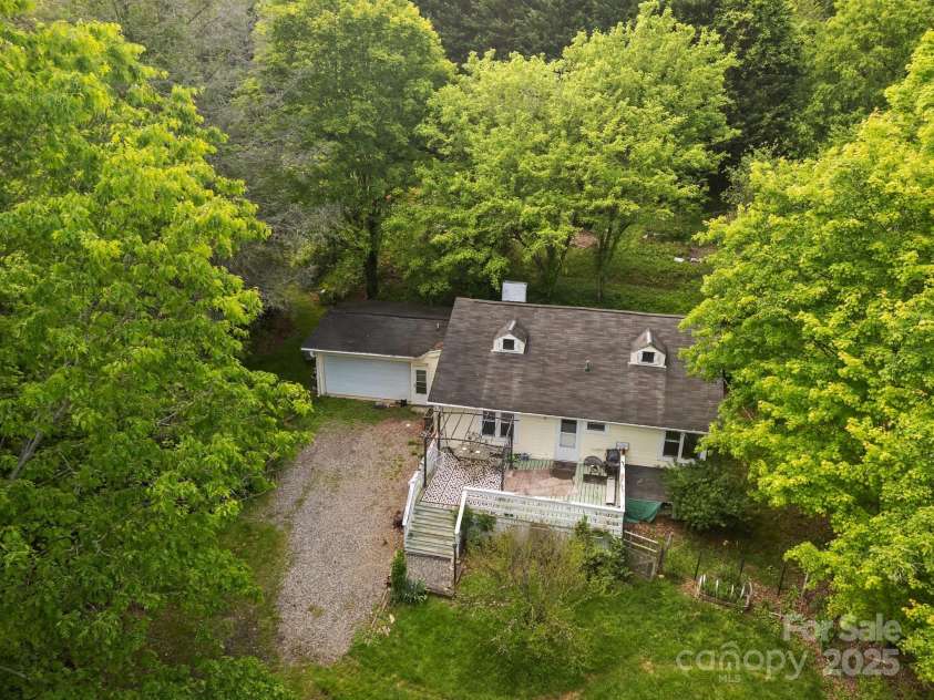 3905 NC Hwy 213 Highway, Marshall, NC 28753.  MLS# CAR4258413, YatesRealty ID 13345. 