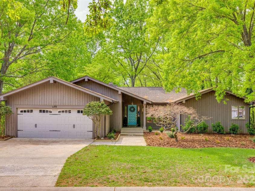 2058 Manila Bay Lane, Fort Mill, SC 29708.  MLS# CAR4245018, YatesRealty ID 13346. 