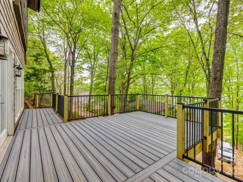 2058 Manila Bay Lane, Fort Mill, SC 29708.  MLS# CAR4245018, YatesRealty ID 13346. 