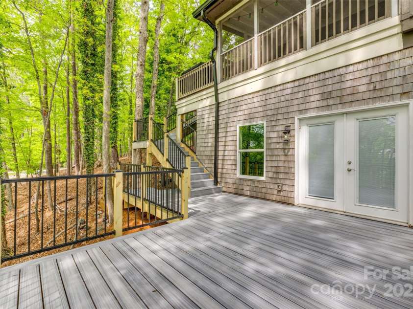 2058 Manila Bay Lane, Fort Mill, SC 29708.  MLS# CAR4245018, YatesRealty ID 13346. 