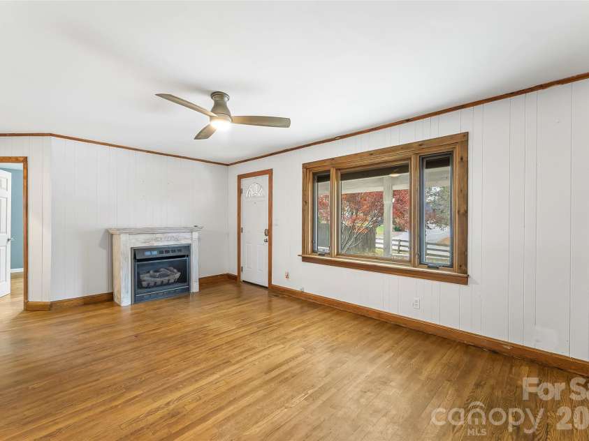 103 Clark Street, Marion, NC 28752.  MLS# CAR4319904, YatesRealty ID 13347. 