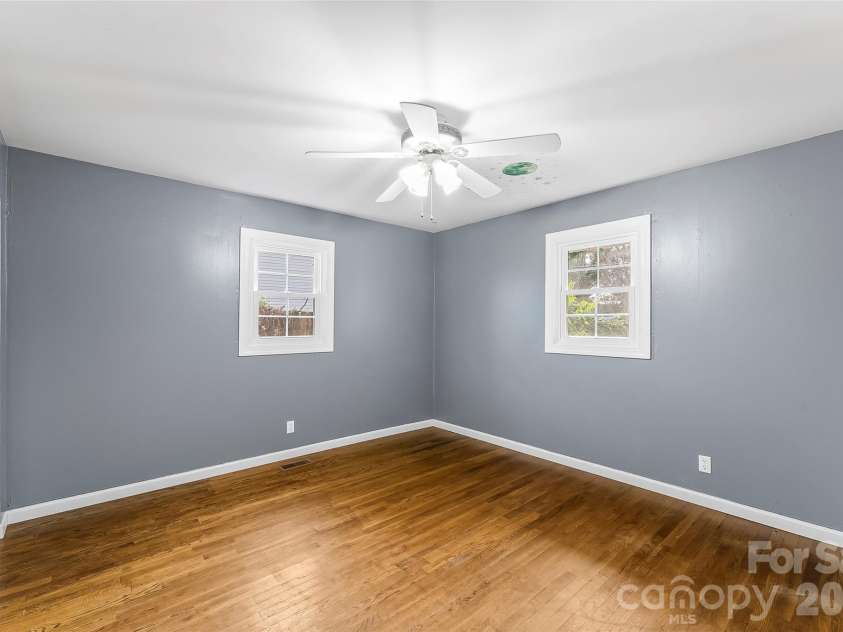 103 Clark Street, Marion, NC 28752.  MLS# CAR4319904, YatesRealty ID 13347. 