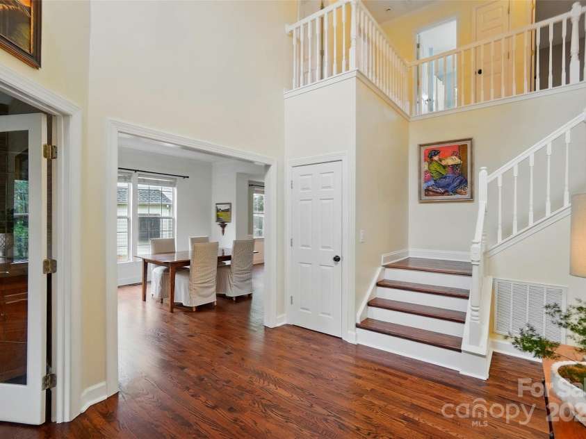 21300 Crown Lake Drive, Cornelius, NC 28031.  MLS# CAR4251104, YatesRealty ID 13348. 