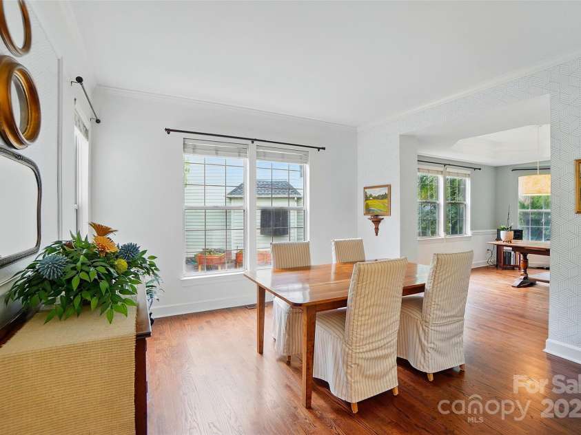 21300 Crown Lake Drive, Cornelius, NC 28031.  MLS# CAR4251104, YatesRealty ID 13348. 