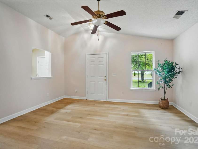 1162 Willet Drive, Rock Hill, SC 29732.  MLS# CAR4254940, YatesRealty ID 13349. 
