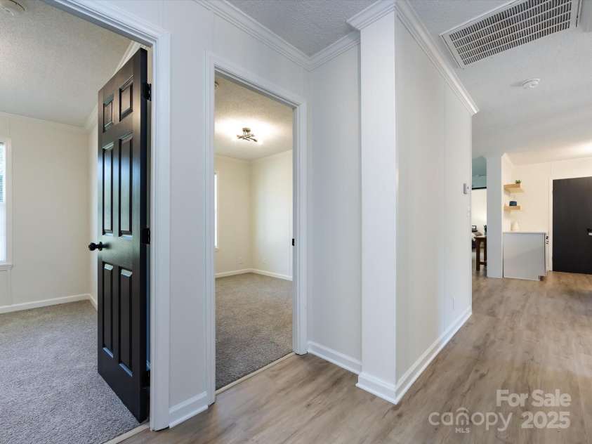 907 4th Avenue, Gastonia, NC 28054.  MLS# CAR4306590, YatesRealty ID 13349. View in hallway. 