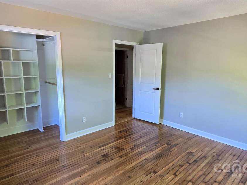 401 Pamela Street, Gastonia, NC 28054.  MLS# CAR4258962, YatesRealty ID 13350. 