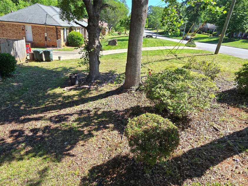 401 Pamela Street, Gastonia, NC 28054.  MLS# CAR4258962, YatesRealty ID 13350. 