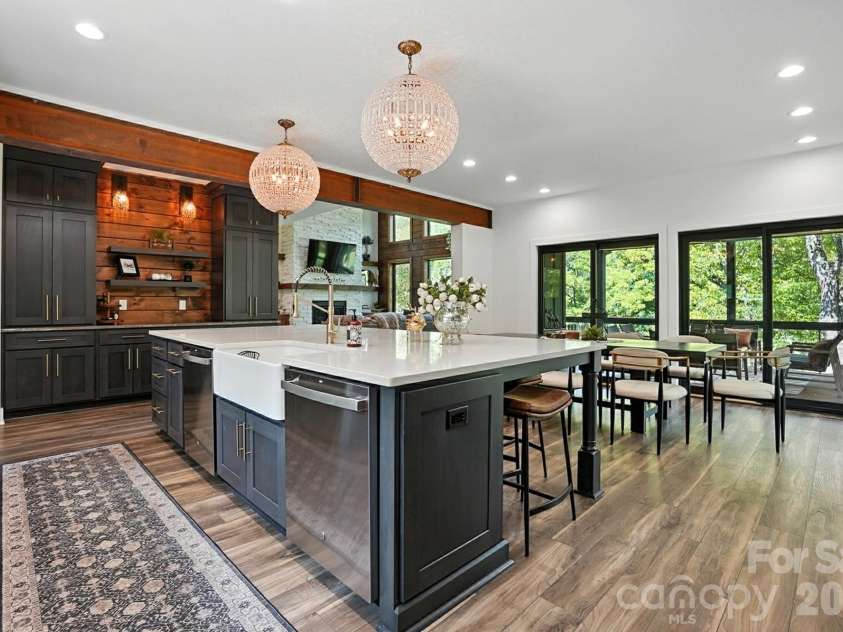 727 Riverwind Drive, Lansing, NC 28643.  MLS# CAR4368112, YatesRealty ID 13350. 
