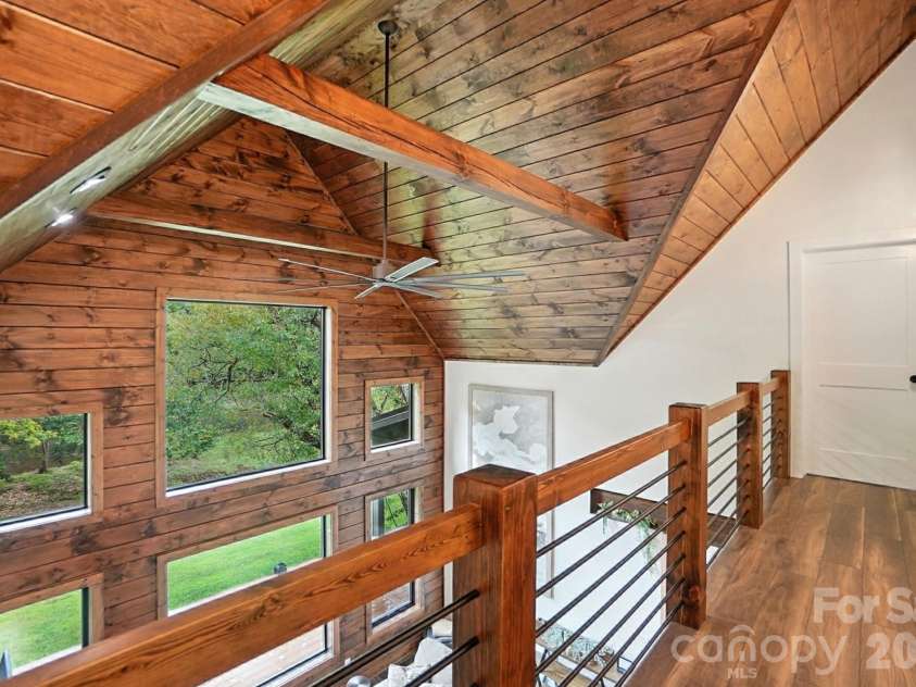 727 Riverwind Drive, Lansing, NC 28643.  MLS# CAR4368112, YatesRealty ID 13350. 