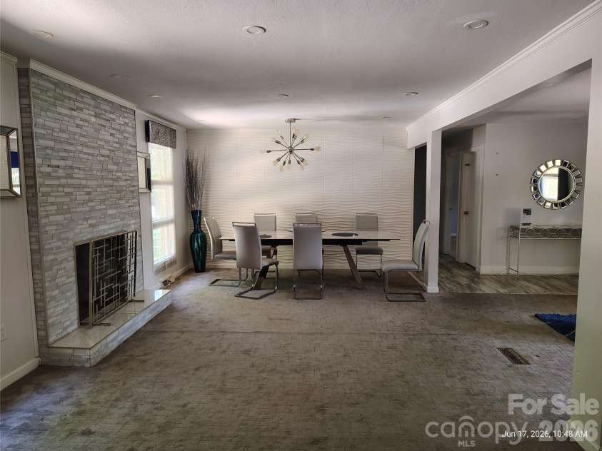 213 Lakeview Drive, Harrisburg, NC 28075.  MLS# CAR4397763, YatesRealty ID 13351. 