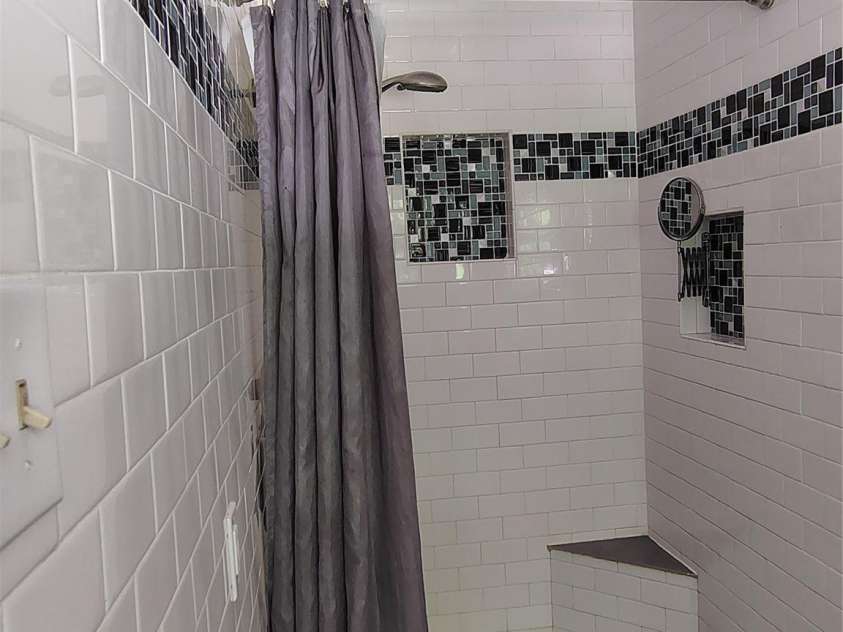 213 Lakeview Drive, Harrisburg, NC 28075.  MLS# CAR4397763, YatesRealty ID 13351. 