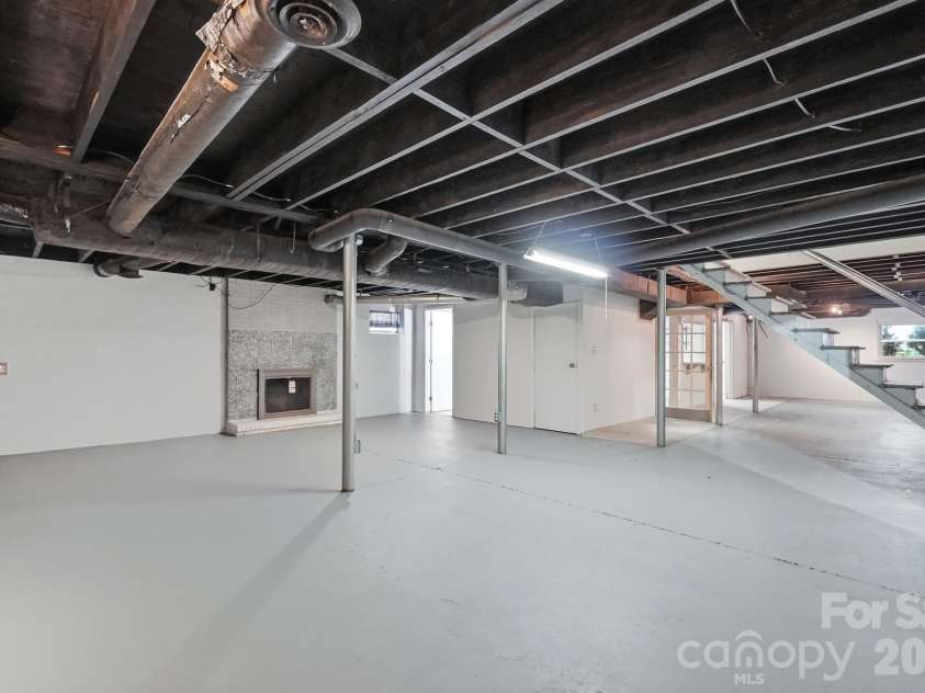 213 Lakeview Drive, Harrisburg, NC 28075.  MLS# CAR4426223, YatesRealty ID 13351. Basement