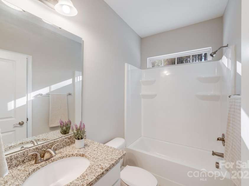 220 Kenway Loop, Mooresville, NC 28117.  MLS# CAR4231089, YatesRealty ID 13351. Full Bath - Main Floor