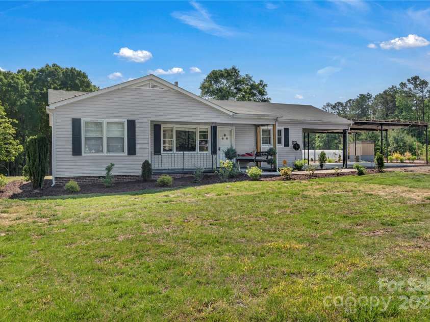 159 Old Home Place, China Grove, NC 28023.  MLS# CAR4253789, YatesRealty ID 13352. 