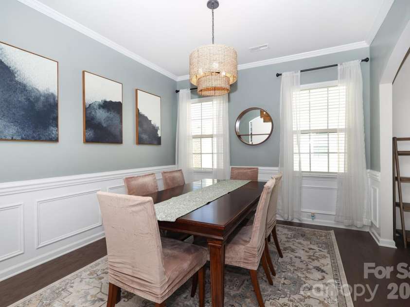 17417 Snug Harbor Drive, Charlotte, NC 28278.  MLS# CAR4345334, YatesRealty ID 13352. 