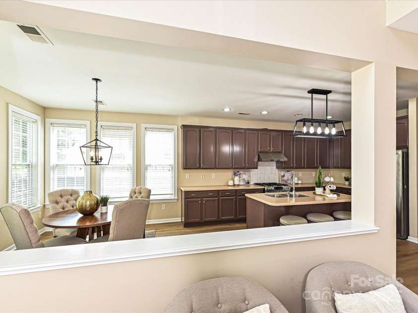 9700 Ravenscroft Lane, Concord, NC 28027.  MLS# CAR4256328, YatesRealty ID 13353. 