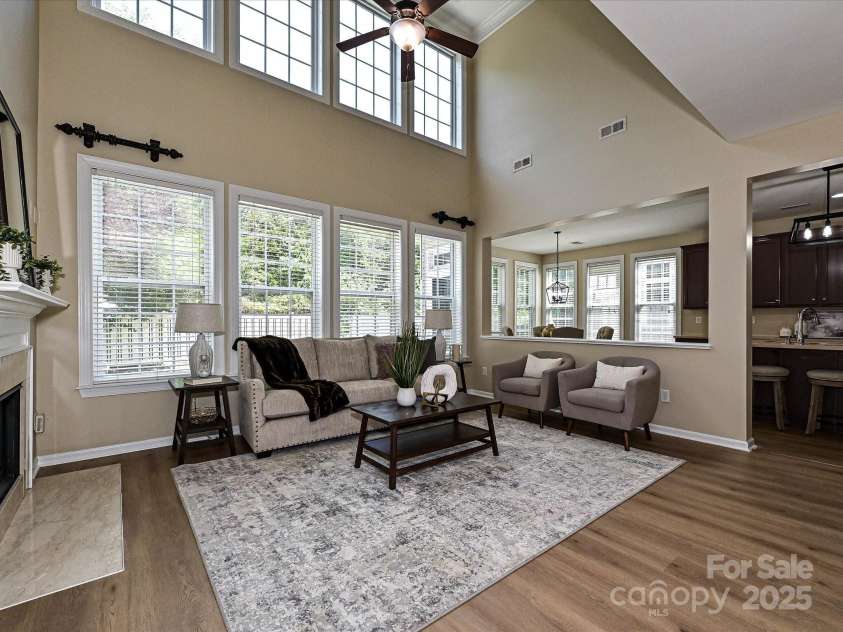 9700 Ravenscroft Lane, Concord, NC 28027.  MLS# CAR4256328, YatesRealty ID 13353. Great Room