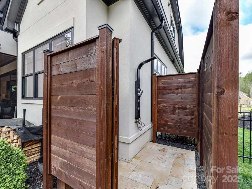 2954 Holbrook Road, Fort Mill, SC 29715.  MLS# CAR4254159, YatesRealty ID 13354. Outdoor Shower