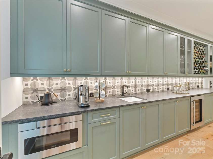 2954 Holbrook Road, Fort Mill, SC 29715.  MLS# CAR4254159, YatesRealty ID 13354. Scullery