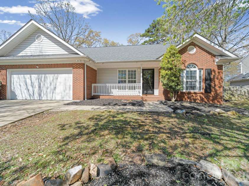 1613 Winthrop Lane, Monroe, NC 28110.  MLS# CAR4358139, YatesRealty ID 13357. 