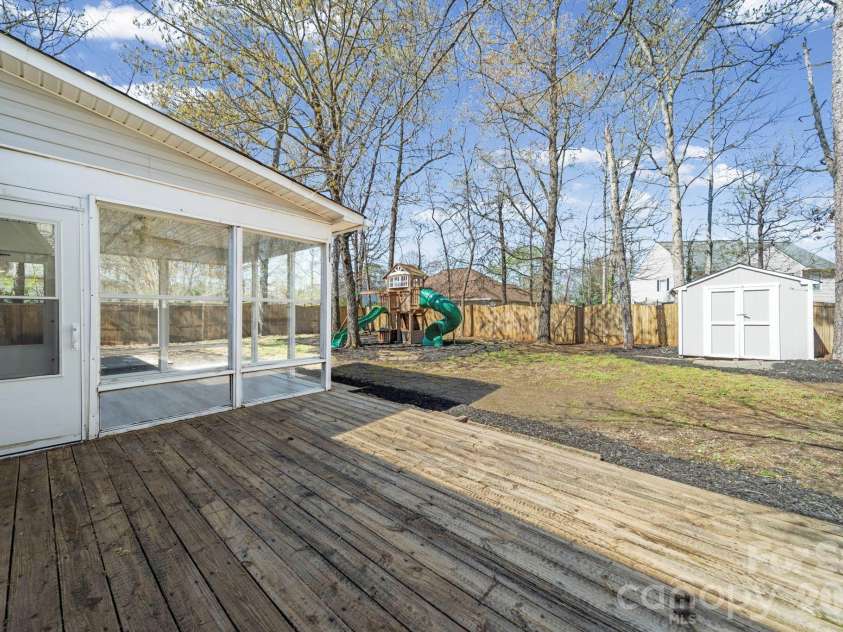 1613 Winthrop Lane, Monroe, NC 28110.  MLS# CAR4358139, YatesRealty ID 13357. 