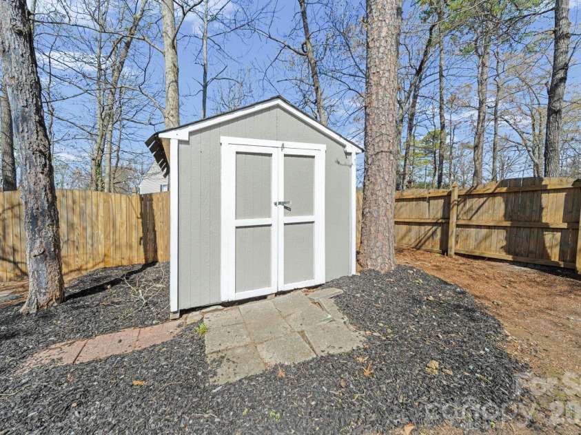 1613 Winthrop Lane, Monroe, NC 28110.  MLS# CAR4358139, YatesRealty ID 13357. 
