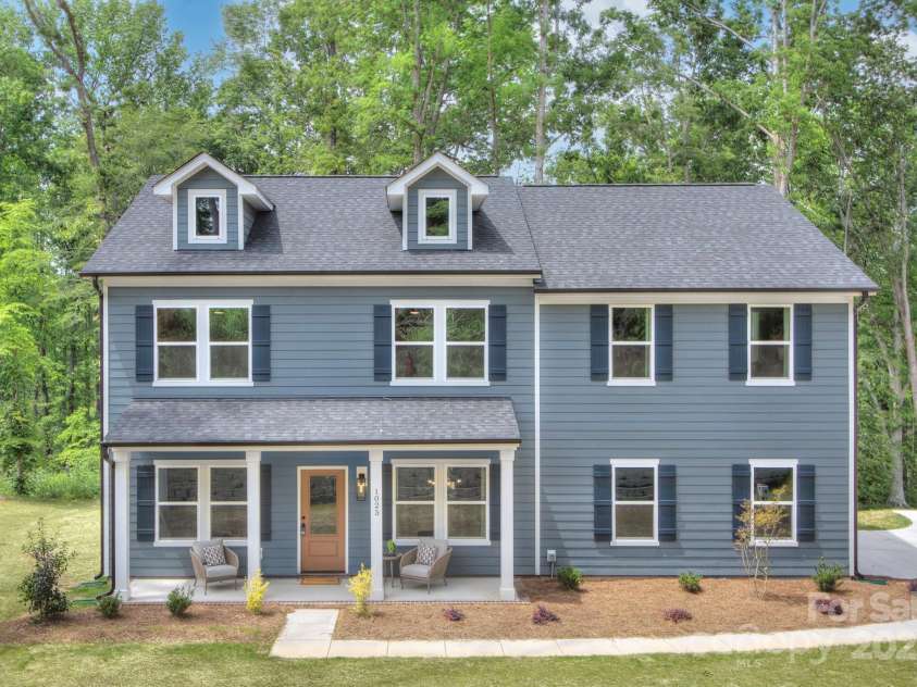 1025 Harrogate Drive, Bessemer City, NC 28016.  MLS# CAR4259820, YatesRealty ID 13358. 