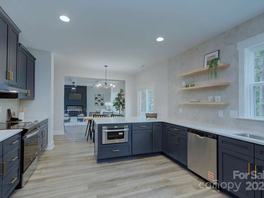 1025 Harrogate Drive, Bessemer City, NC 28016.  MLS# CAR4259820, YatesRealty ID 13358. 