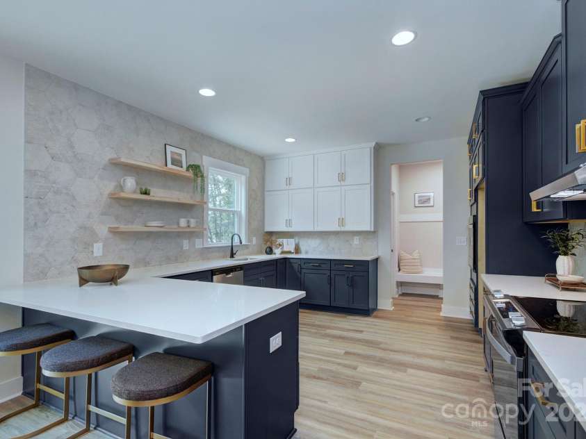 1025 Harrogate Drive, Bessemer City, NC 28016.  MLS# CAR4259820, YatesRealty ID 13358. 