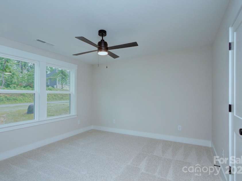 1025 Harrogate Drive, Bessemer City, NC 28016.  MLS# CAR4259820, YatesRealty ID 13358. 