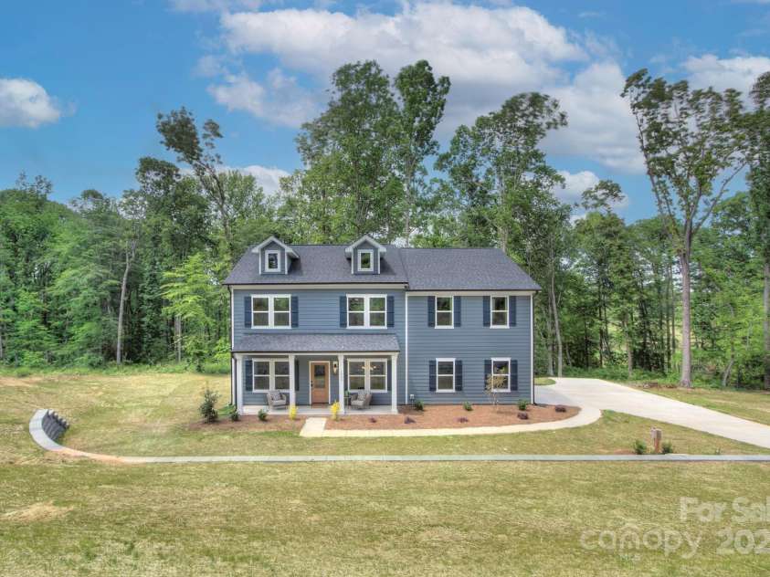 1025 Harrogate Drive, Bessemer City, NC 28016.  MLS# CAR4259820, YatesRealty ID 13358. 