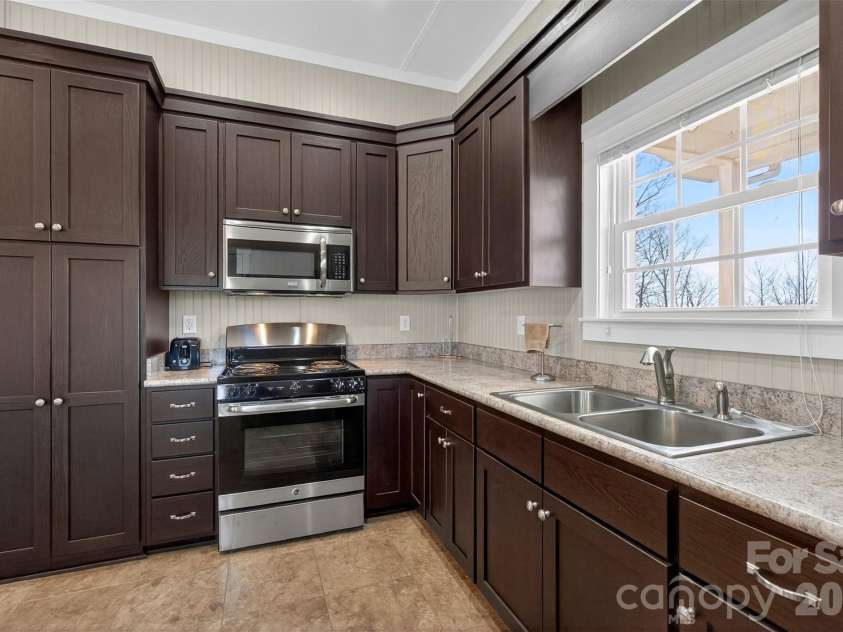 25 Preservation Trail, Columbus, NC 28722.  MLS# CAR4356020, YatesRealty ID 13358. 