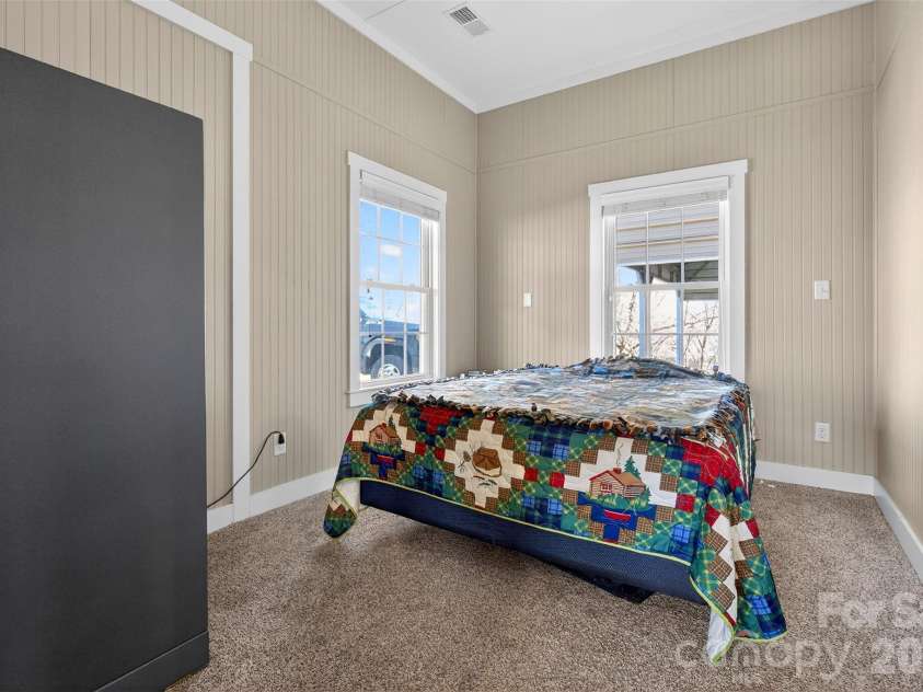 25 Preservation Trail, Columbus, NC 28722.  MLS# CAR4356020, YatesRealty ID 13358. 