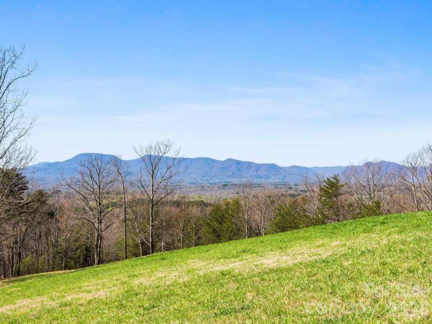 25 Preservation Trail, Columbus, NC 28722.  MLS# CAR4356020, YatesRealty ID 13358. 